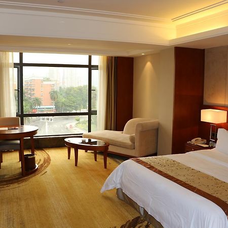 Rongjiang Hotel Jieyang Екстер'єр фото