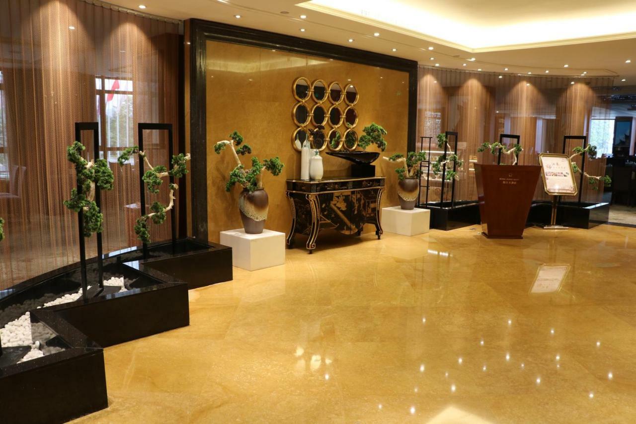 Rongjiang Hotel Jieyang Екстер'єр фото